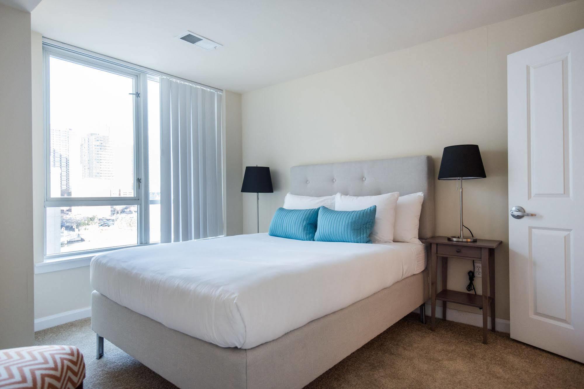 Dharma Home Suites Jc At Exchange Place Джерсі-Сіті Екстер'єр фото