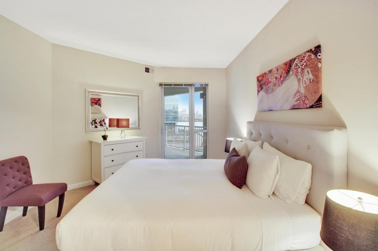 Dharma Home Suites Jc At Exchange Place Джерсі-Сіті Екстер'єр фото